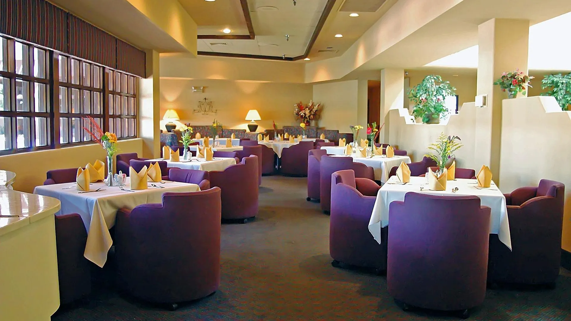 Four Points By Sheraton Phoenix South Mountain 4*,  Estados Unidos
