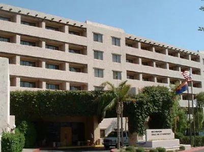 Four Points By Sheraton Phoenix South Mountain Hotel